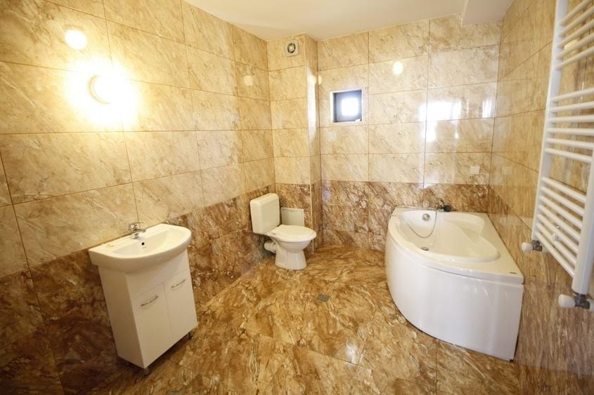 Casă cu Teren 234 Mp în Drumul Taberei