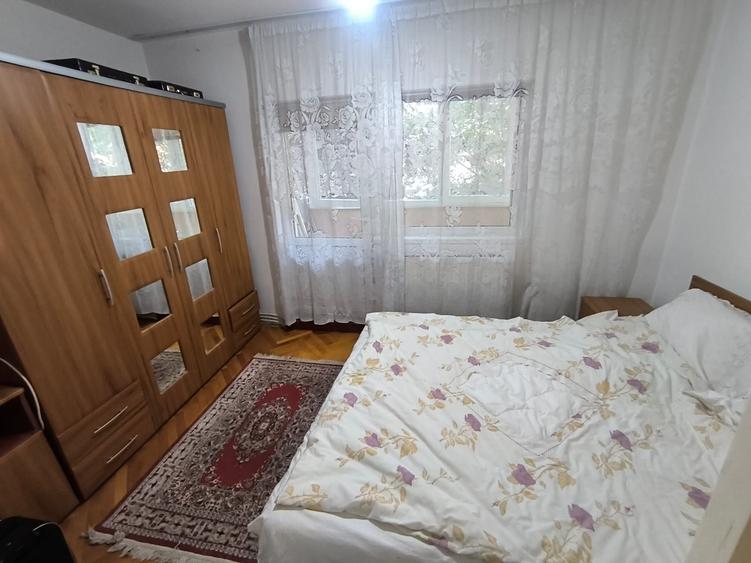Apartament cu 4 camere decomandat în Ultracentral