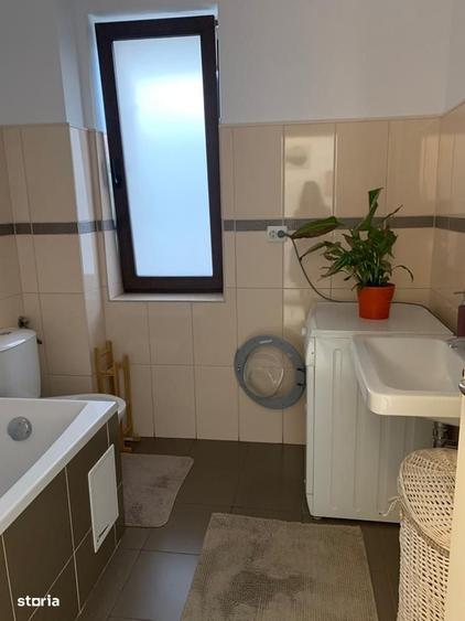 Apartament cu 3 camere decomandat în Olimpia-Stadion
