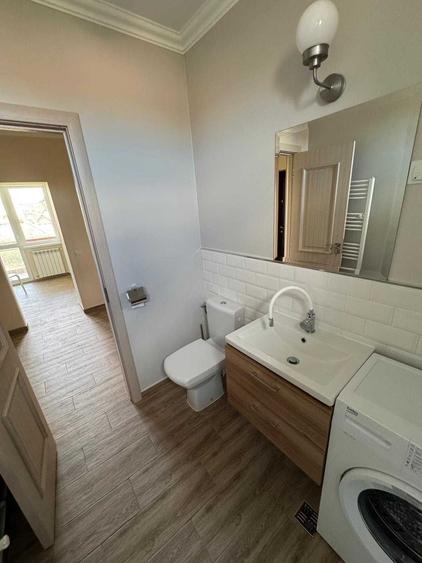 Apartament cu 2 camere decomandat în Lazaret