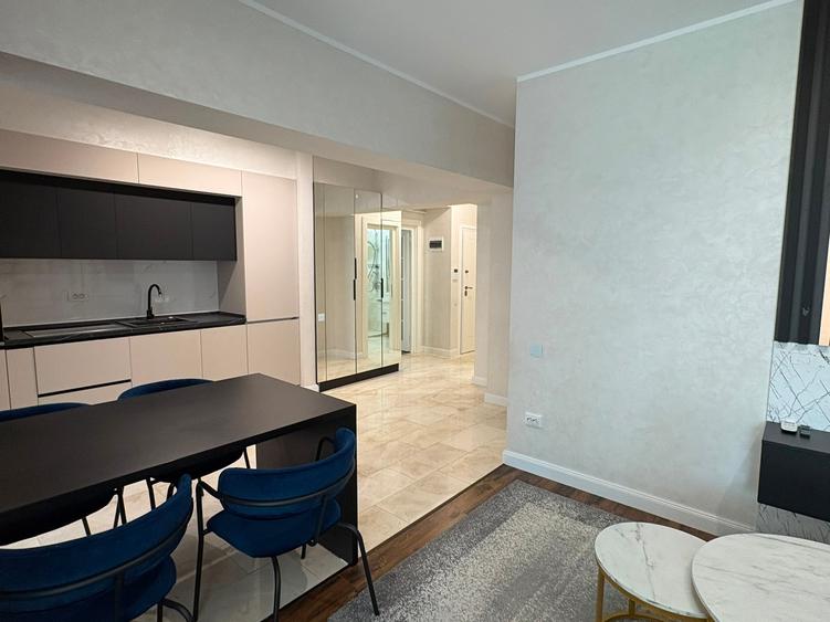 Apartament cu 3 camere nedecomandat în Copou