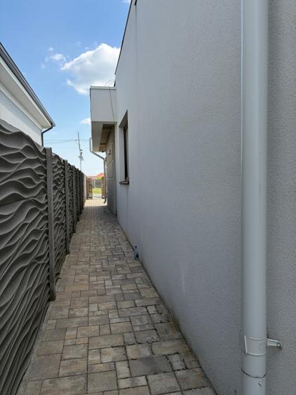 Duplex cu 4 camere cu Teren 290 Mp în Moșnița Nouă