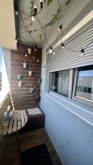 Apartament cu 2 camere semidecomandat în Roșu