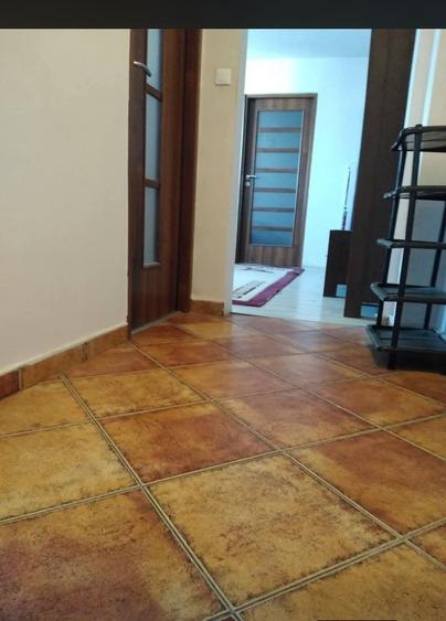 Apartament cu 2 camere nedecomandat în Central