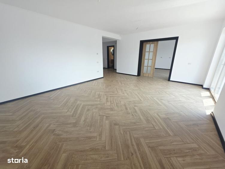 Vand casa noua 4 camere si mansarda Izvor Tarlungeni - 6