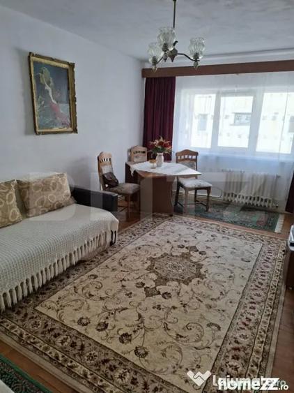 Apartament cu 2 camere decomandat în Independenței