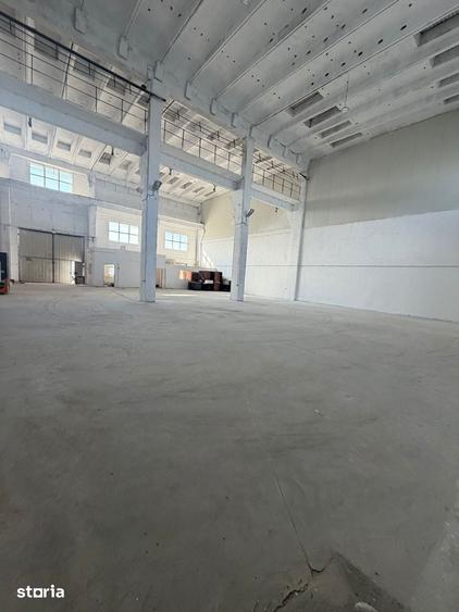 Spațiu comercial, de 750 mp, în Șerbănești