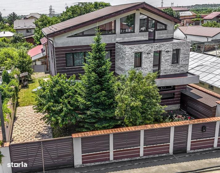 Casă cu 4 camere în Cățelu