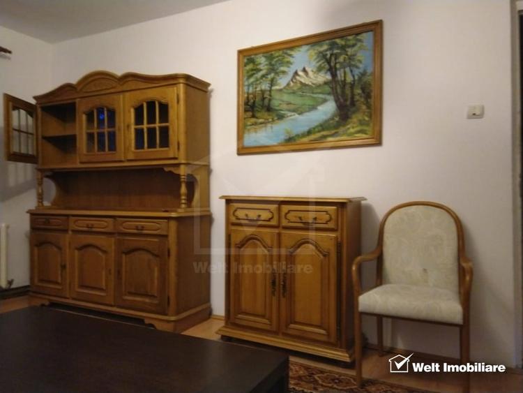 Apartament cu 3 camere decomandat, mobilat în Zorilor