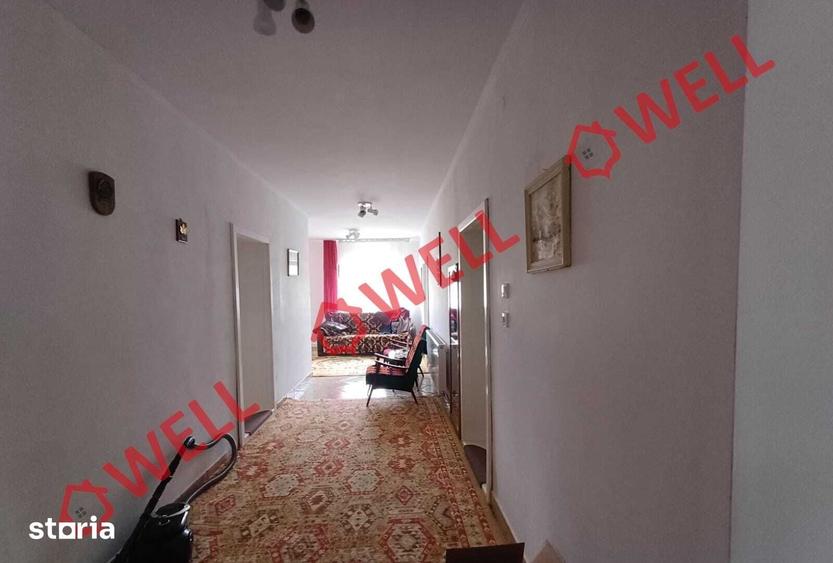 Casă cu 4 camere cu Teren 2718 Mp în Întorsura Buzăului