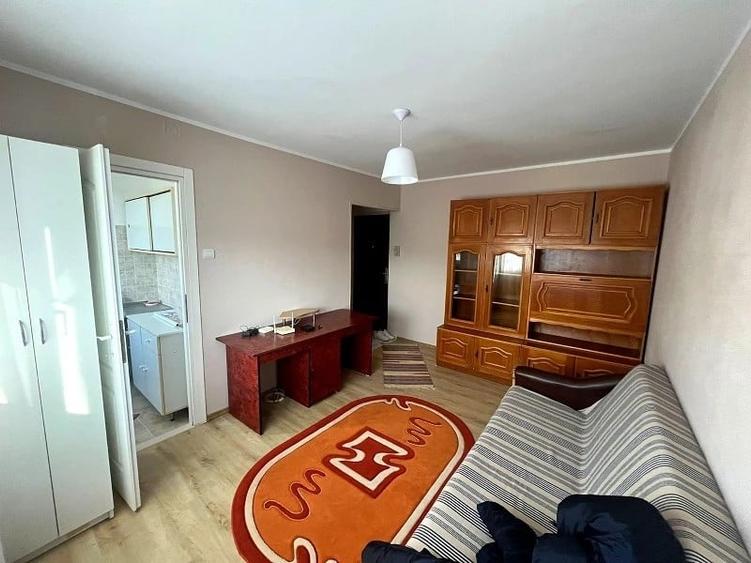 Garsonieră decomandată în Alexandru cel Bun
