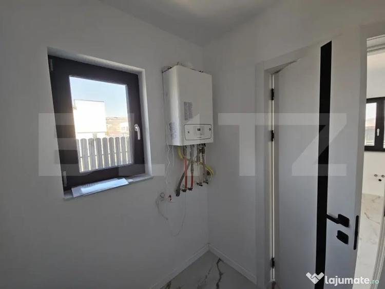 Vila de lux cu 4 camere in Tomesti - 11