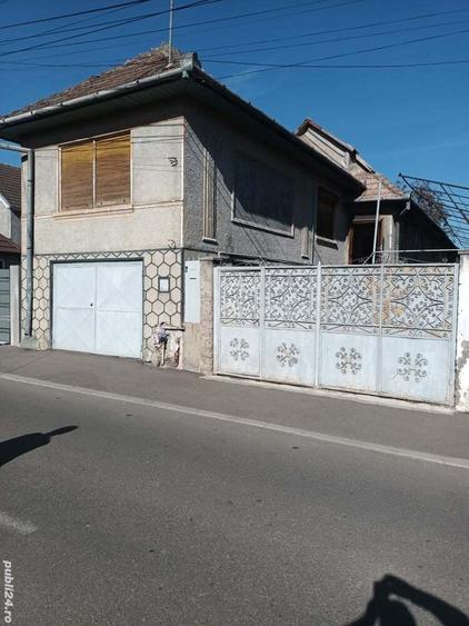 Casă cu 5 camere în Turda
