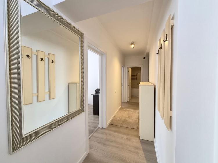 Apartament cu 3 camere decomandat în Iancu Nicolae