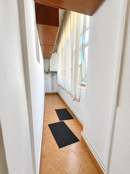 Apartament cu 2 camere în Centrul Civic