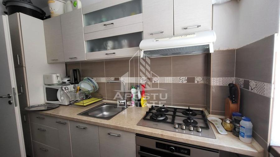 Apartament decomandat,2 camere,parter,Giroc-Central - 11
