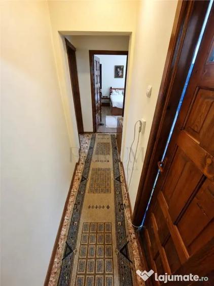Apartament cu 2 camere decomandat în Lipovei