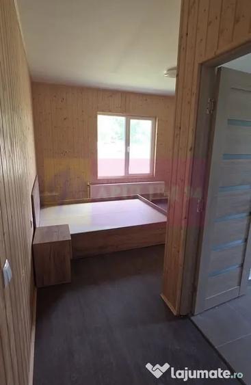 Casă cu 4 camere cu Teren 1001 Mp în Brebu