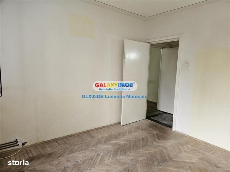 Apartament cu 2 camere semidecomandat în Aleea Trandafirilor