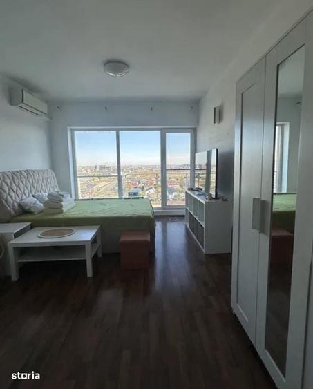 Garsonieră semidecomandată în Titan
