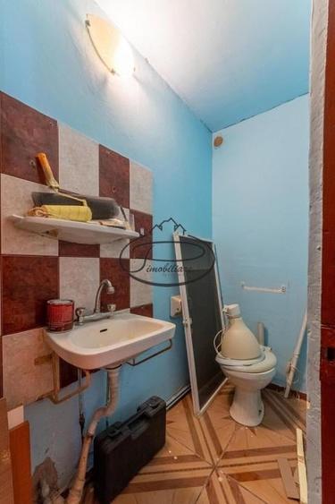 Apartament cu 3 camere, mobilat în Berceni