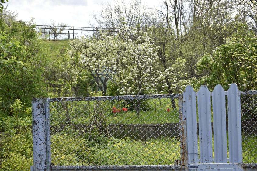 Casă individuală cu 3 camere cu Canalizare în Sud-Est