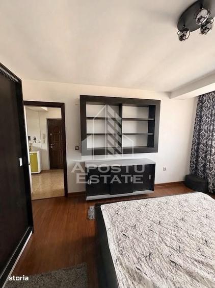 Apartament cu 2 camere decomandat în Badea Cârțan