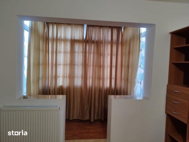 Apartament de inchiriat Craiovita Noua, Strada Elena Farago - 3