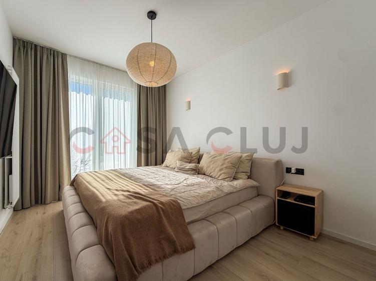 Apartament cu 3 camere decomandat, mobilat în Central