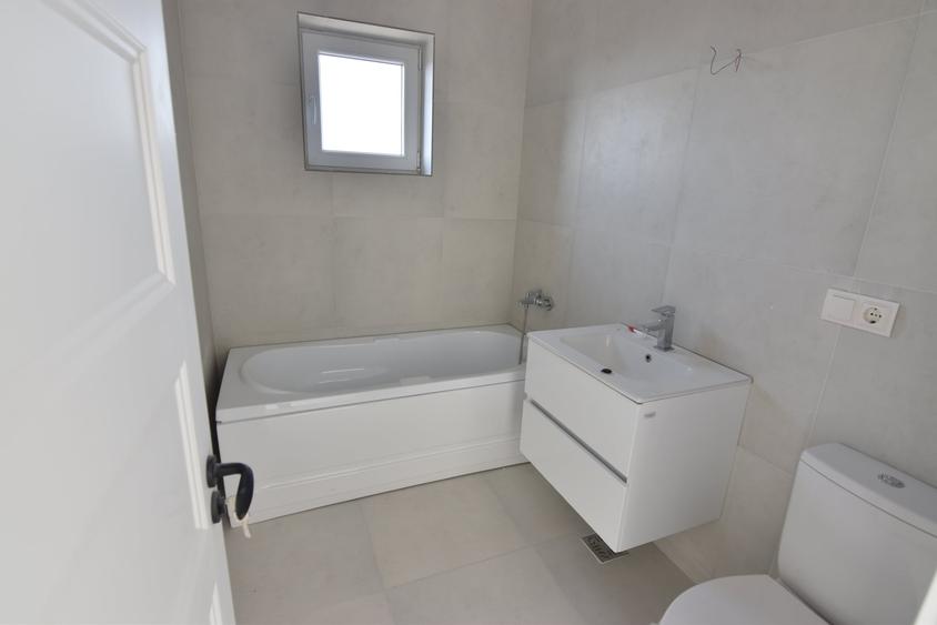 Apartament cu 2 camere decomandat în Bragadiru