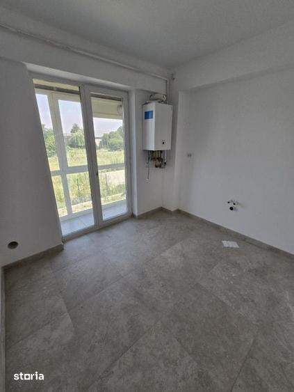 Apartament cu 3 camere în Gherăiești