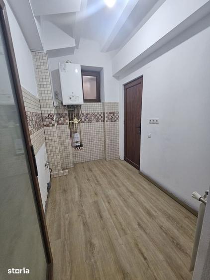 Apartament cu 3 camere în Primăverii