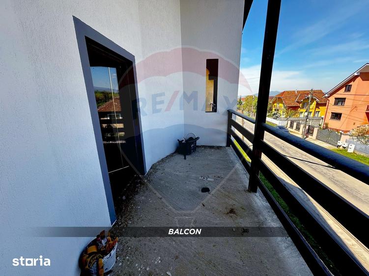 Casă cu 3 camere cu Teren 765 Mp în Central