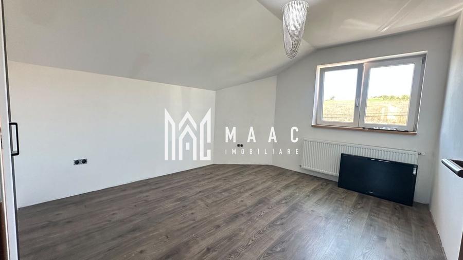 Casă individuală 4 camere de vânzare | Șura Mare | 344 mp - 12