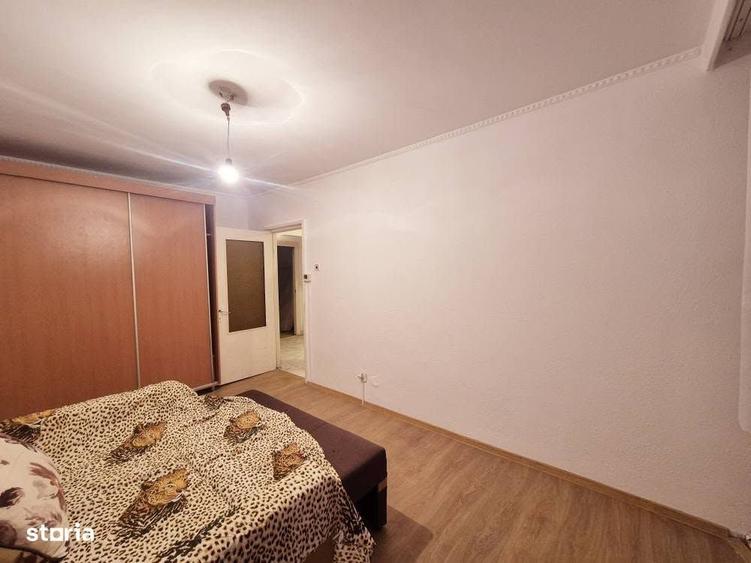 Apartament cu 3 camere decomandat în Precista