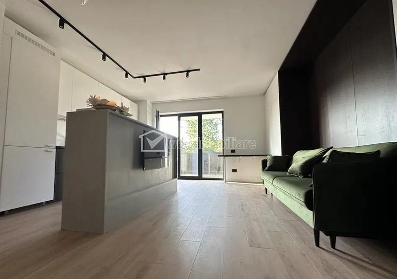 Apartament cu 2 camere semidecomandat în Gară