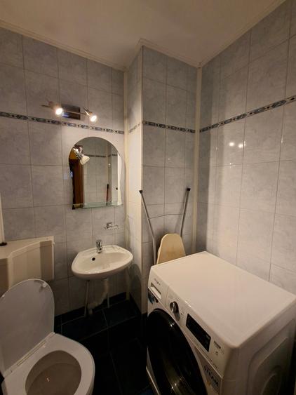 Apartament cu 3 camere decomandat în Decebal