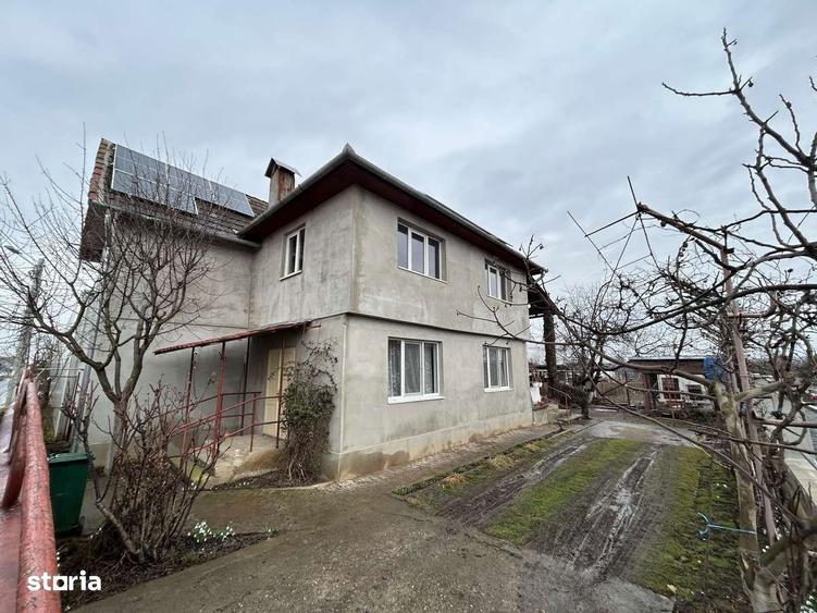 Casa de vanzare S+P+E - 1