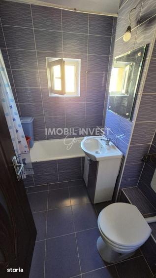 Apartament cu 3 camere în Cetate