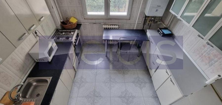 Apartament cu 4 camere, mobilat în Chișinau