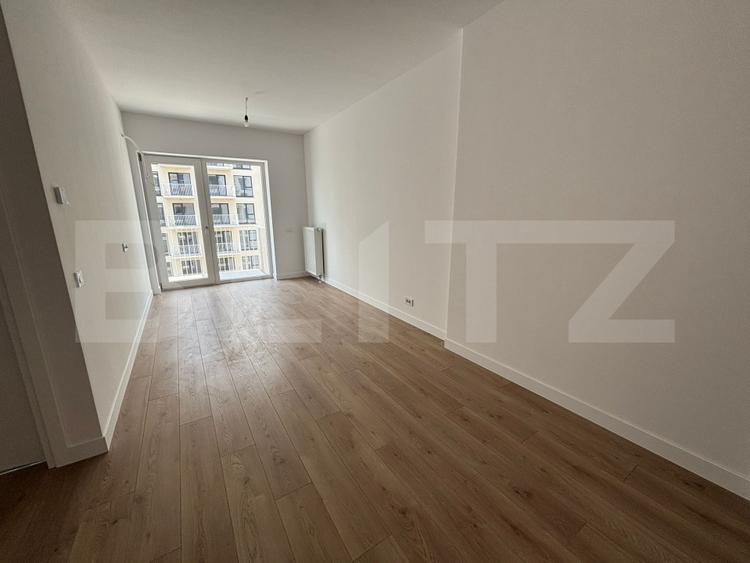 Apartament cu 2 camere decomandat în Baza 3
