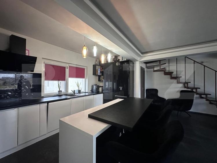 Casă individuală cu 7 camere cu Teren 1350 Mp în Bod