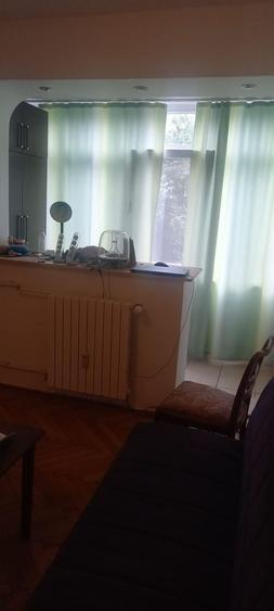 Apartament cu 2 camere semidecomandat în Calea București