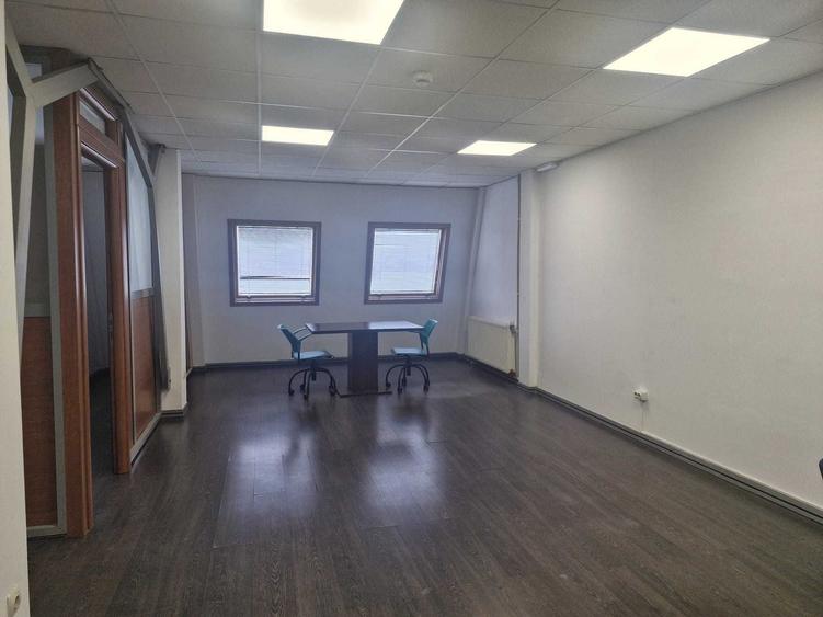 Spațiu comercial, de 104 mp, în Fundeni