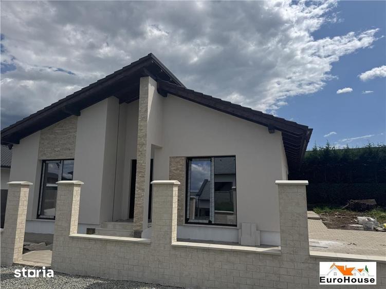 Casă cu 4 camere cu Teren 370 Mp în Central