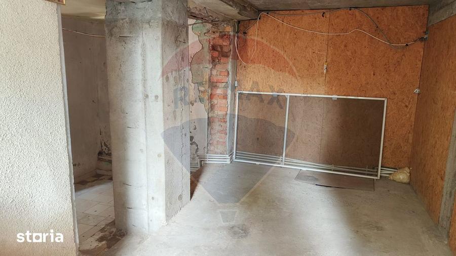 Casa cu teren de vanzare in cartierul Vadul Ungurului - Gala?i - 20
