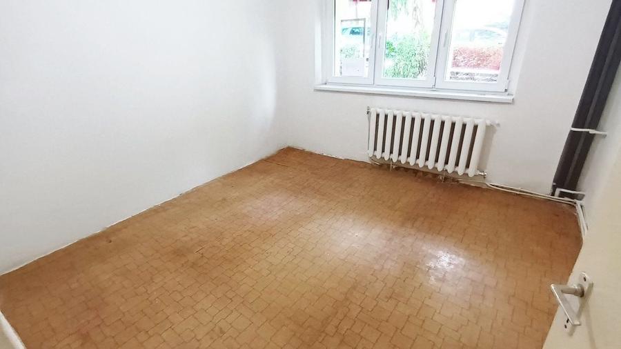 Apartament cu 3 camere decomandat în Zorilor