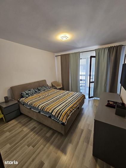 Apartament cu 3 camere decomandat în Dobroești