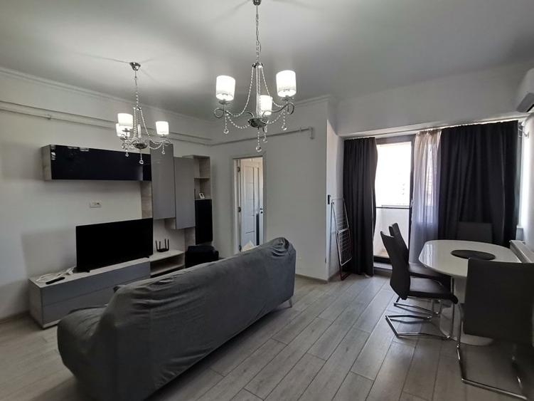 Apartament cu 2 camere decomandat în Gara