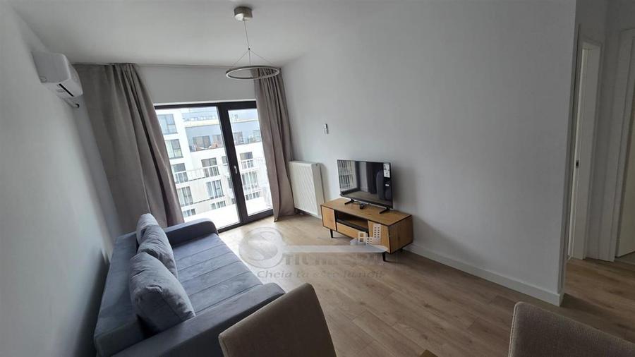 Apartament cu 2 camere decomandat în Baza 3